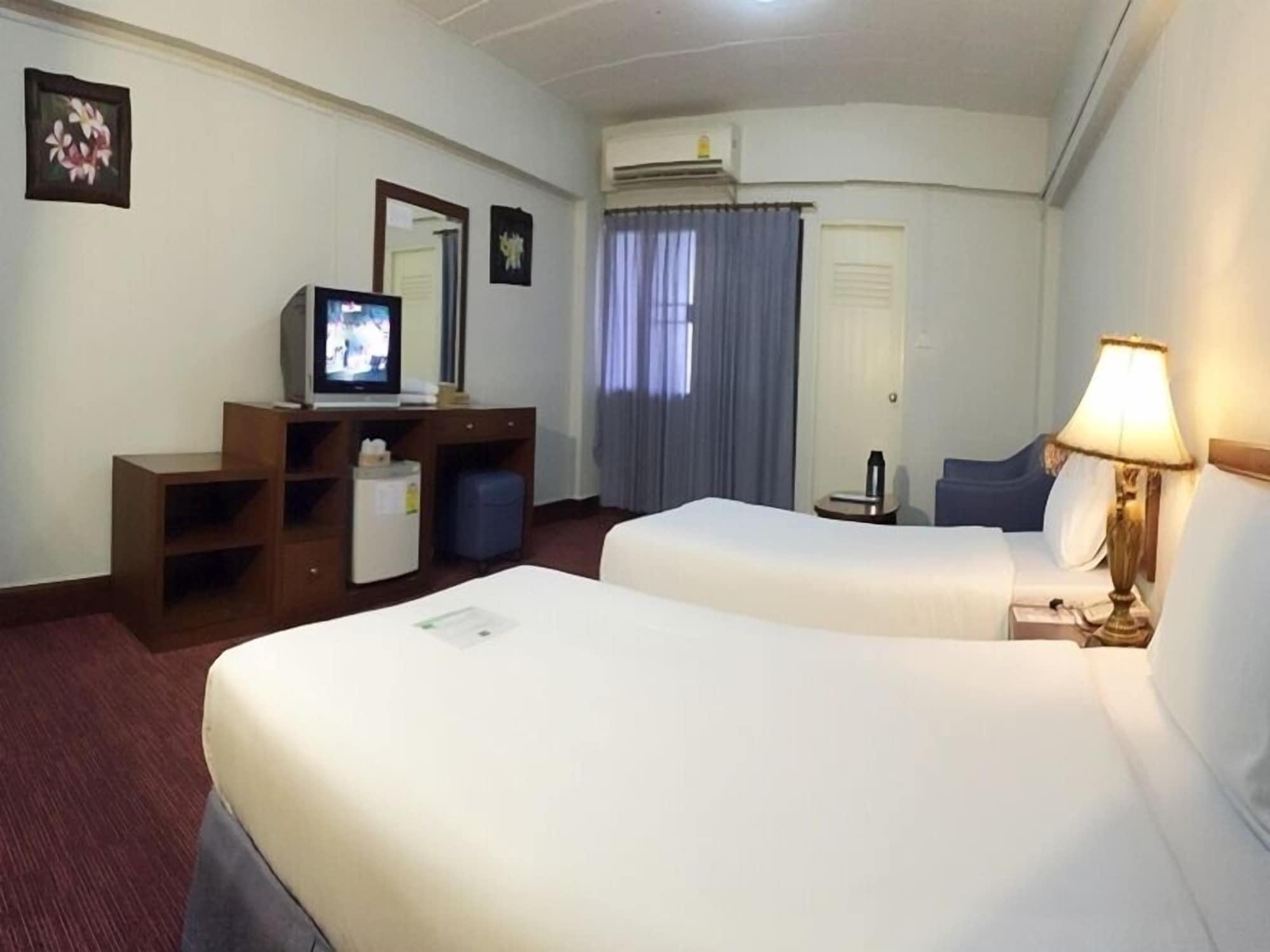 The Canal Hotel Бангкок Экстерьер фото