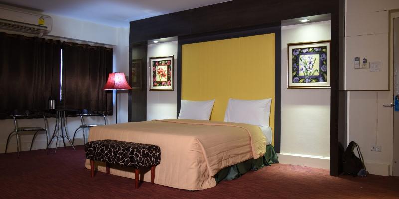 The Canal Hotel Бангкок Экстерьер фото