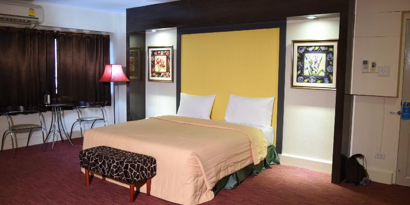 The Canal Hotel Бангкок Экстерьер фото