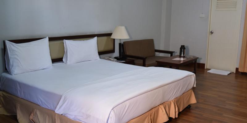 The Canal Hotel Бангкок Экстерьер фото