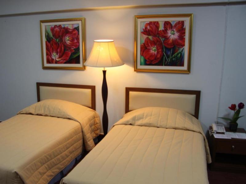 The Canal Hotel Бангкок Экстерьер фото